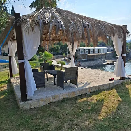 Olive Garden Beachside Hideaway Appartement Molunat