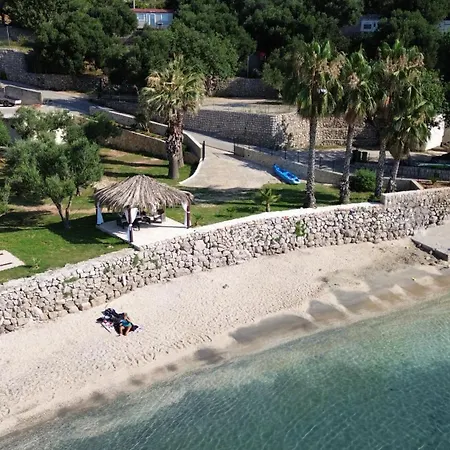 Olive Garden Beachside Hideaway *