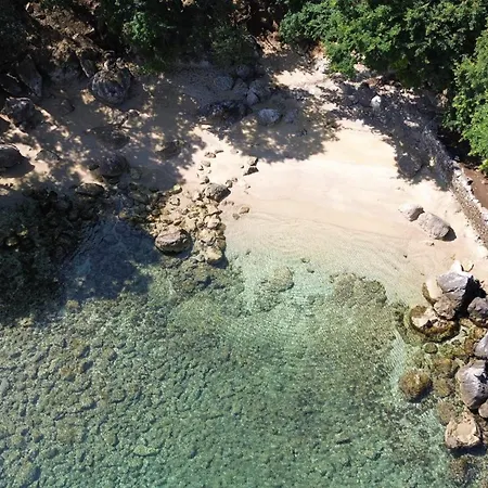 Olive Garden Beachside Hideaway 아파트 몰루나트